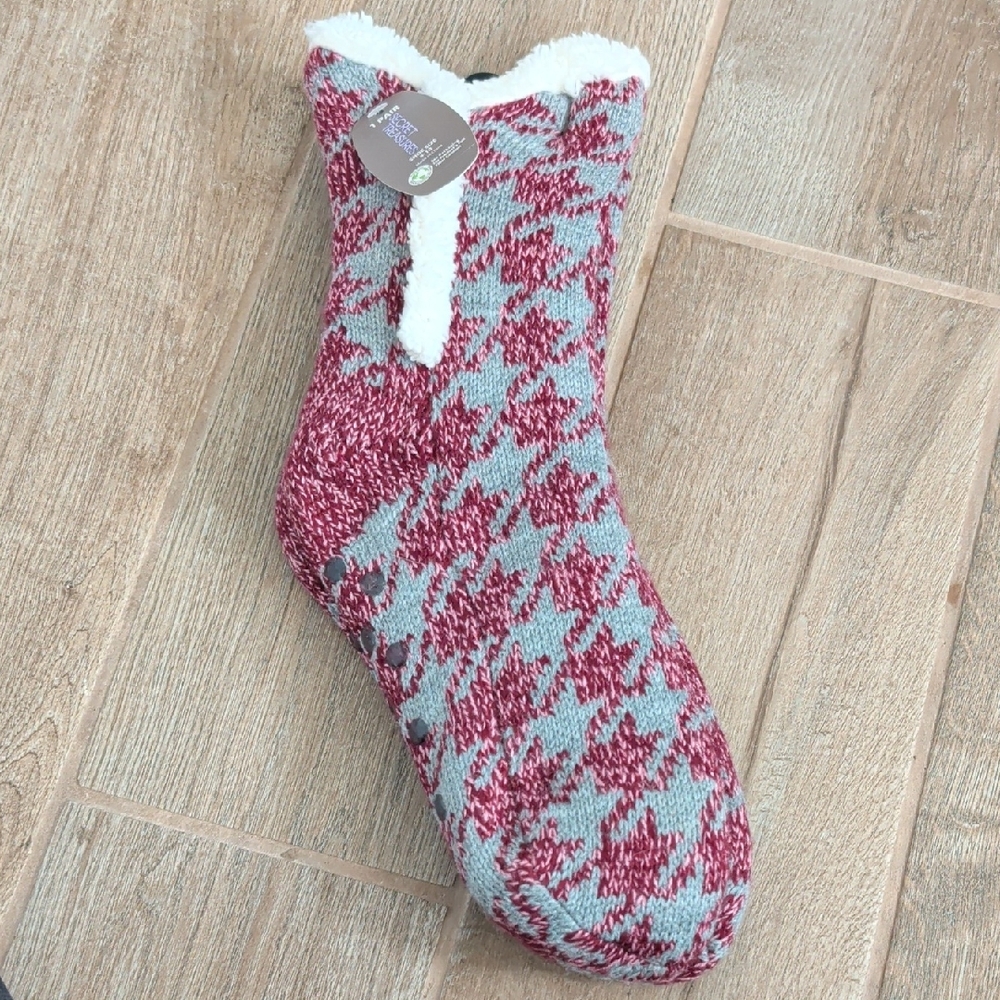 Red and Gray Houndstooth Slipper Socks